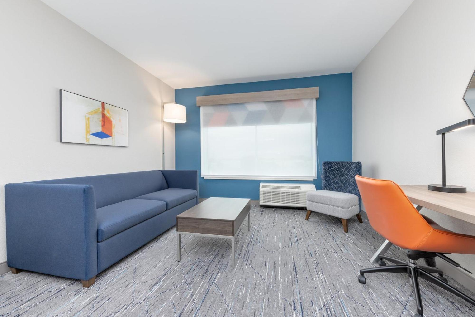 Holiday Inn Express & Suites Austin Airport East By Ihg Екстер'єр фото