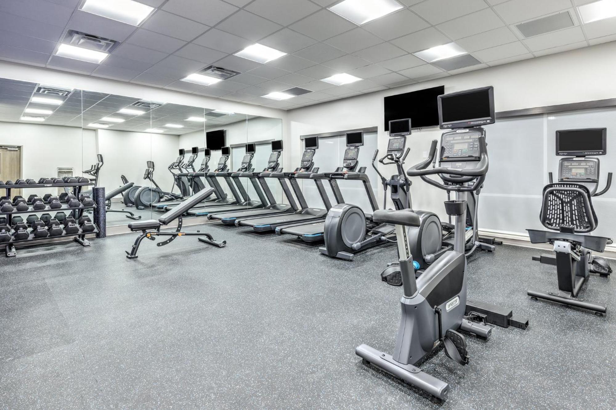 Holiday Inn Express & Suites Austin Airport East By Ihg Екстер'єр фото