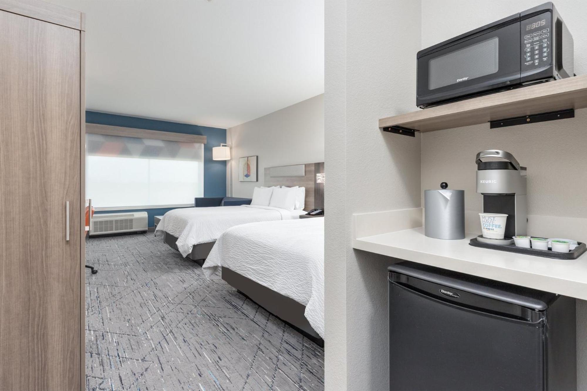 Holiday Inn Express & Suites Austin Airport East By Ihg Екстер'єр фото